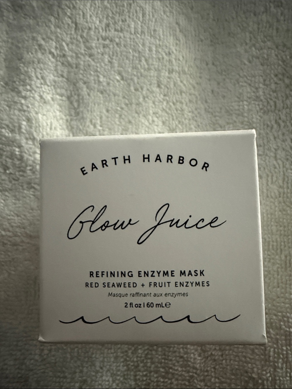 Earth Harbor Glow Juice Refining Enzyme Mask — White